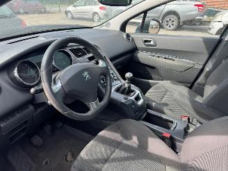 Peugeot 5008 I  STYLE picture 11