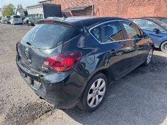 Opel Astra J  ACTIVE picture 4