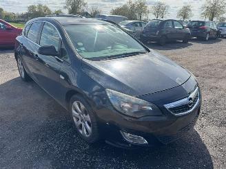 Opel Astra J  ACTIVE picture 3