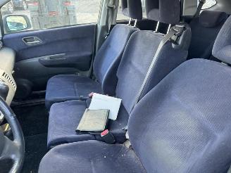 Honda Fr-v  picture 17