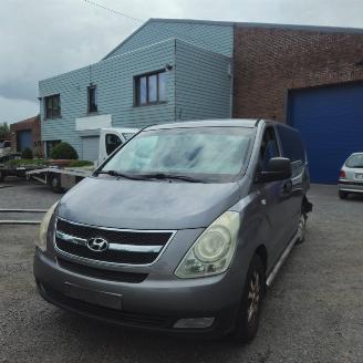 Schadeauto Hyundai H-1 / H300  TRAVEL 2011/11