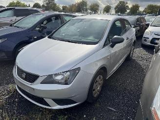Voiture accidenté Seat Ibiza  2013/10