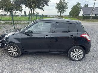 Suzuki Swift  picture 9