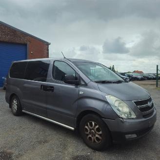 Hyundai H-1  picture 2