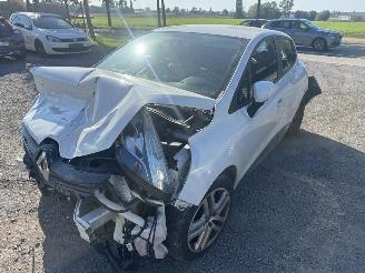 skadebil auto Renault Clio  2018/11