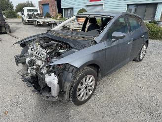 Voiture accidenté Seat Leon STYLE 2014/11
