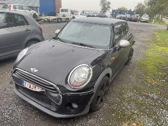 Unfallwagen Mini One D 2016/8