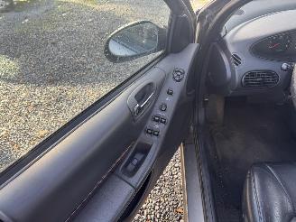 Chrysler Stratus  picture 9