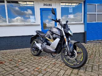 Super Soco  TSX STREETHUNTER picture 15