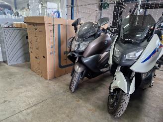 Vespa  946 ORIGINEEL NL picture 9