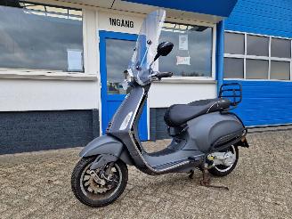 Vespa  SPRINT picture 13