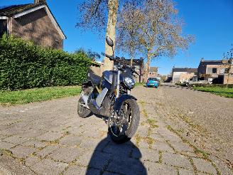 uszkodzony skutery Super Soco  STREET HUNTER TS 2023/1