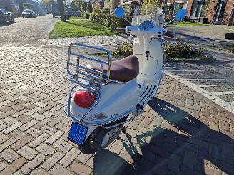 Vespa  VESPA C38 LX 2TAKT 1E EIGENAAR picture 7