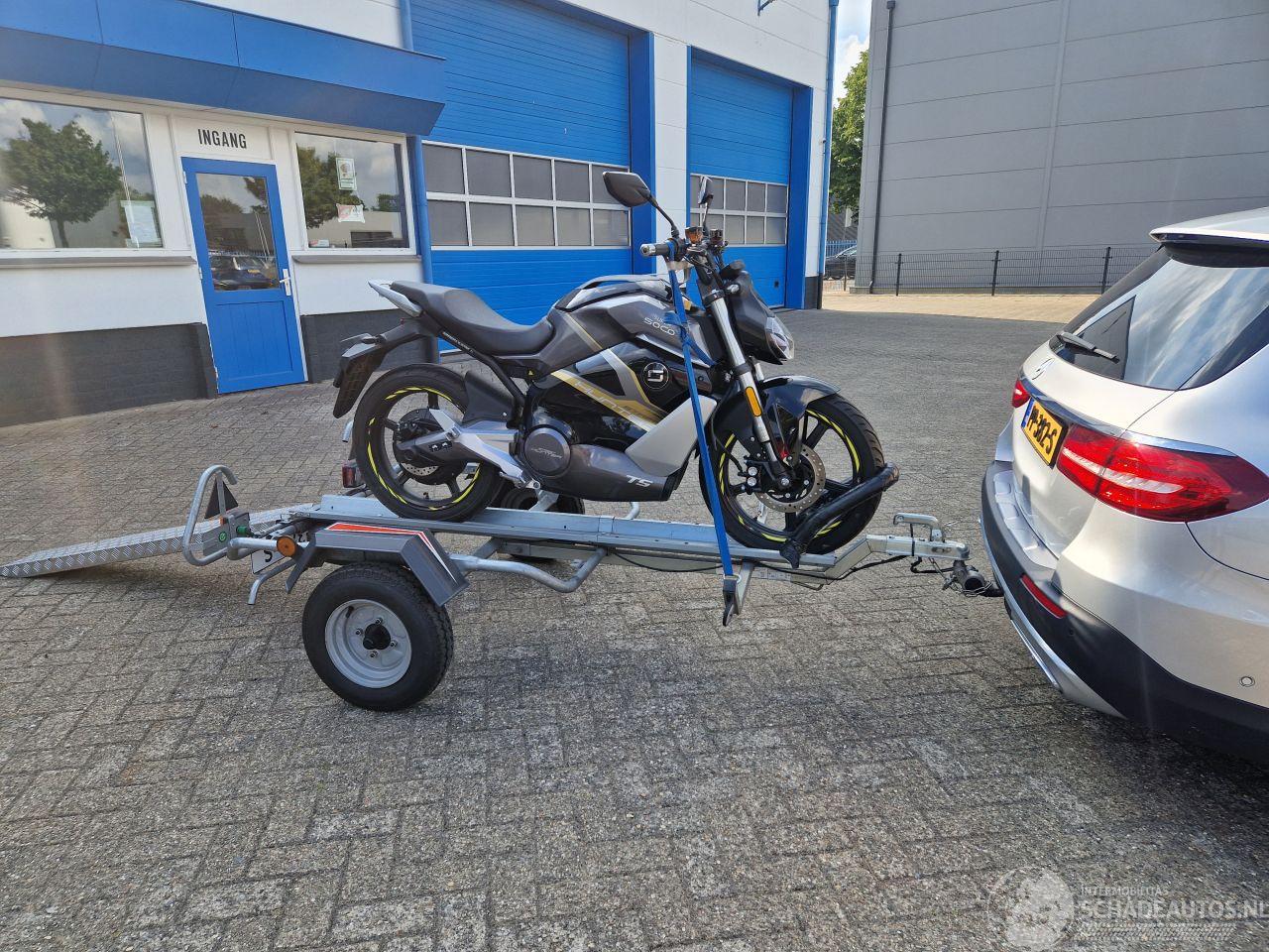 Eduard  MOTORTRAILER , ONBEKEND