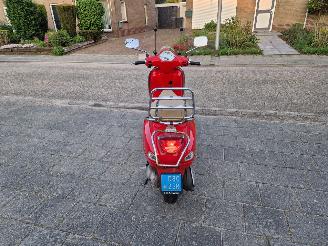 Vespa  GERESERVEERD! - LX 50 picture 7