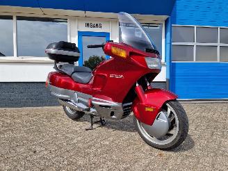 damaged motor cycles Honda  PC 800 PACIFIC COAST 1993/3