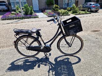 uszkodzony rower Cortina  E-U4 BOSCH MM DAMES TRANSPORTFIETS 2024/6
