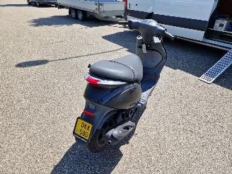 Piaggio  ZIP 45KM picture 4