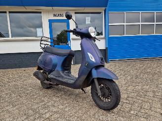 skadebil bromfiets BTC Sprint 45KM RIVA 45KM 2020/12