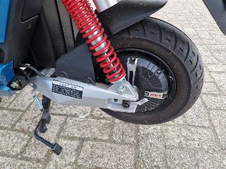 Kymco  LIFAN E3 LUX picture 11