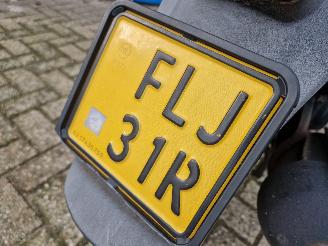 Piaggio  ZIP 45KM I-GET e5 picture 10