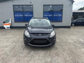 Vrakbiler auto Ford Grand C-Max  2014/5