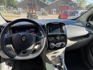 Renault Zoé Zoe (AG), Hatchback 5-drs, 2012 51kW picture 10