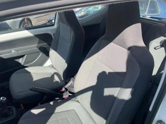 Volkswagen Up! Up! (121), Hatchback, 2011 1.0 12V 60 picture 11