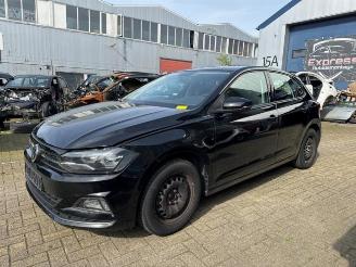 Coche siniestrado Volkswagen Polo Polo VI (AW1), Hatchback 5-drs, 2017 1.0 TGI 12V 2018/2