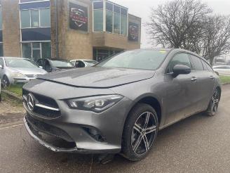 Vrakbiler auto Mercedes Cla-klasse CLA Shooting Brake (118.6), Combi, 2019 1.3 CLA-250 e Turbo 16V 2023