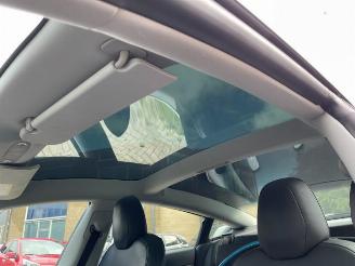 Tesla Model 3 Model 3, Sedan, 2017 Long Range AWD 75 kWh picture 15