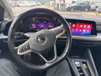 Volkswagen Golf 1.0 eTSI Life Business AUTOMAAT picture 10