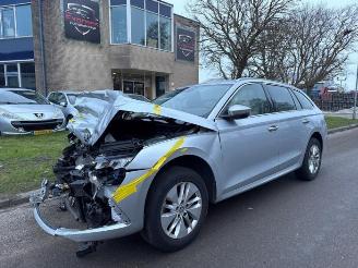 Auto da rottamare Skoda Octavia Octavia Combi (NXAC), Combi 5-drs, 2019 1.0 TSI 12V 2021/8
