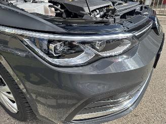 Volkswagen Golf 1.5 eTSI R-Line Business picture 26