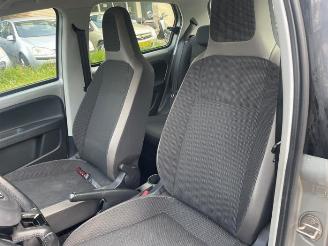 Volkswagen Up! Up! (121), Hatchback, 2011 1.0 12V 60 picture 12