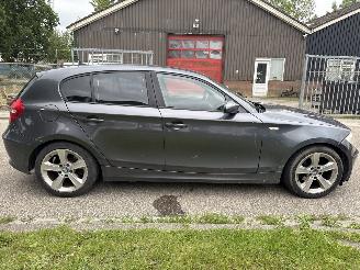BMW 1-serie 118i picture 7