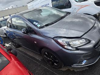 krockskadad bil auto Opel Corsa  2016/11