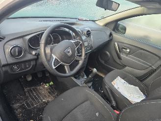 Dacia Sandero  picture 3