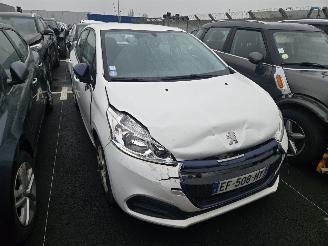 Schadeauto Peugeot 208 Procedure RSV 2016/9