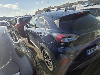 Voiture accidenté Ford Puma 1.0 SCTI 2021/2