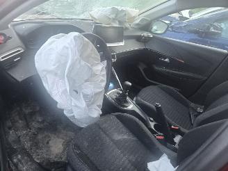 Peugeot 208 1.5 BHDI picture 6