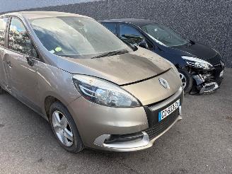 Renault Scenic  picture 7