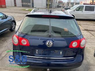 Volkswagen Passat Passat Variant (3C5), Combi, 2005 / 2010 1.9 TDI picture 15