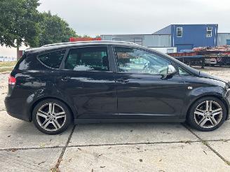 Seat Altea xl 1.2 TSI MPV  Benzine 1.197cc 77kW (105pk) FWD 2010-04/2015-07 (5P5) CBZB picture 2