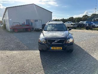 Unfallwagen Volvo Xc-90 2.4 D5 20V SUV  Diesel 2.401cc 120kW (163pk) 4x4 2004/10