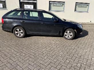 Skoda Octavia 1.6 TDI Greenline Combi/o 4Dr Diesel 1.598cc 77kW (105pk) picture 24