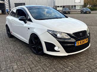 skadebil auto Seat Ibiza 1.4 TSI 16V Cupra Hatchback 2Dr Benzine 1.390cc 132kW (179pk) FWD 2009-03/2012-06 (6J1) CAVE 2009/11