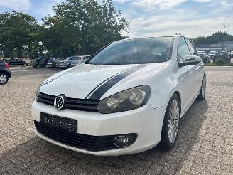 Auto incidentate Volkswagen Golf 1.4 TSI 122 16V Hatchback  Benzine 1.390cc 90kW (122pk) FWD 2008-10/2012-11  CAXA 2009/7