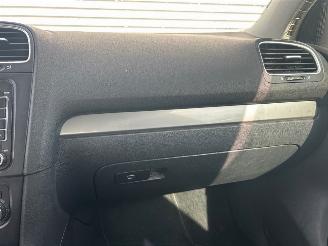 Volkswagen Golf 1.4 TSI 122 16V Hatchback  Benzine 1.390cc 90kW (122pk) FWD 2008-10/2012-11  CAXA picture 20