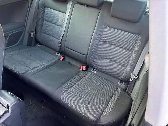 Volkswagen Golf 1.4 TSI 122 16V Hatchback  Benzine 1.390cc 90kW (122pk) FWD 2008-10/2012-11  CAXA picture 18